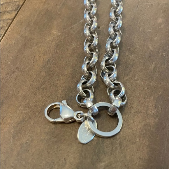 Origami Owl Thick Silver roll chain necklace - Picture 3 of 3